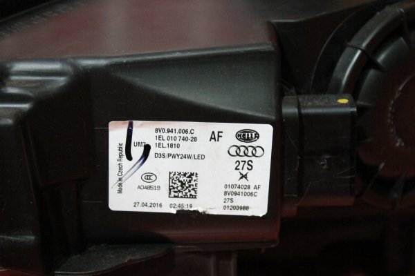 audi̇,a3,xenon,sağ,far,/,a3,sağ,far,audi̇ a3 xenon sağ,far / a3 sağ far,audi̇ a3 xenon sağ far / a3 sağ far,8v0 941 006 c