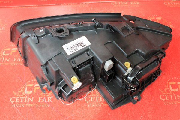 audi,a4,sağ,far,sifir,orijinal,audi a4 sağ,far sifir orijinal,audi a4 sağ far sifir orijinal,8e0941030c