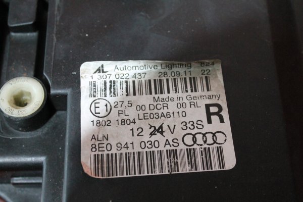 audi̇,a4,xenon,sağ,far,turuncu,si̇nyal,audi̇ a4 xenon,sağ far turuncu si̇nyal,audi̇ a4 xenon sağ far turuncu si̇nyal,8e0941030as