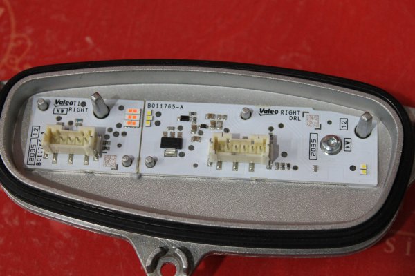 audi,q2,sağ,gündüz,led,beyni,sifir,orijinal,audi q2 sağ gündüz,led beyni sifir orijinal,audi q2 sağ gündüz led beyni sifir orijinal,81a998474
