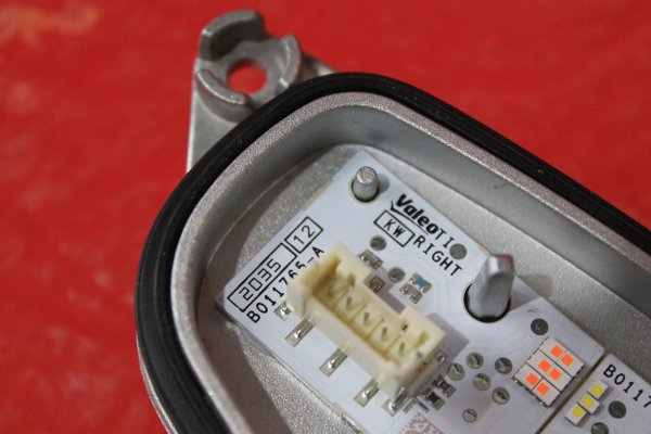 audi,q2,sağ,gündüz,led,beyni,sifir,orijinal,audi q2 sağ gündüz,led beyni sifir orijinal,audi q2 sağ gündüz led beyni sifir orijinal,81a998474