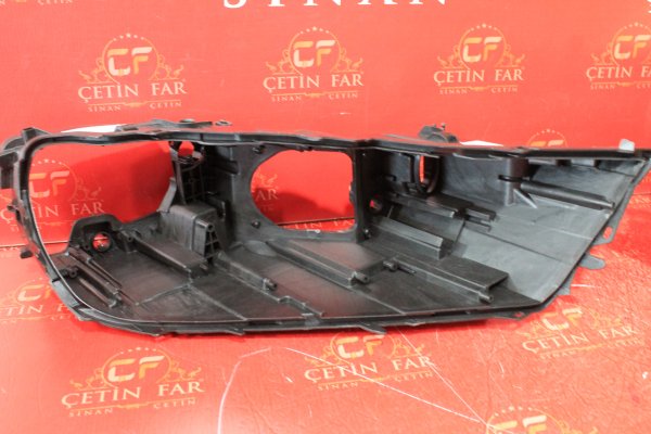 audi,q7,sağ,far,kasasi,audi q7,sağ far kasasi,audi q7 sağ far kasasi