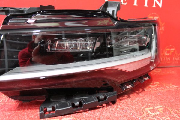 cadi̇llac,escalade,ful,led,sol,far,84950140,cadi̇llac escalade ful,led sol far 84950140,cadi̇llac escalade ful led sol far 84950140,84950140