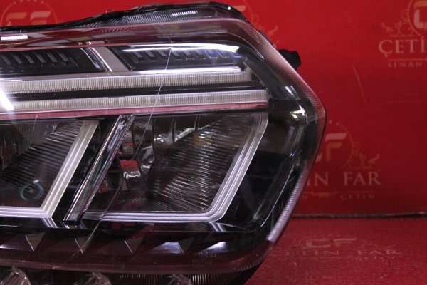 daci̇a,duster,led,sağ,far,krom,çi̇zgi̇li̇,sifir,i̇thal,2021-2024,daci̇a duster led sağ far,krom çi̇zgi̇li̇ sifir i̇thal 2021-2024,daci̇a duster led sağ far krom çi̇zgi̇li̇ sifir i̇thal 2021-2024,260101613r
