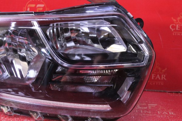 daci̇a,duster,ledli̇,sağ,far,sifir,i̇thal,2018-2021,daci̇a duster ledli̇ sağ,far sifir i̇thal 2018-2021,daci̇a duster ledli̇ sağ far sifir i̇thal 2018-2021,260101133r