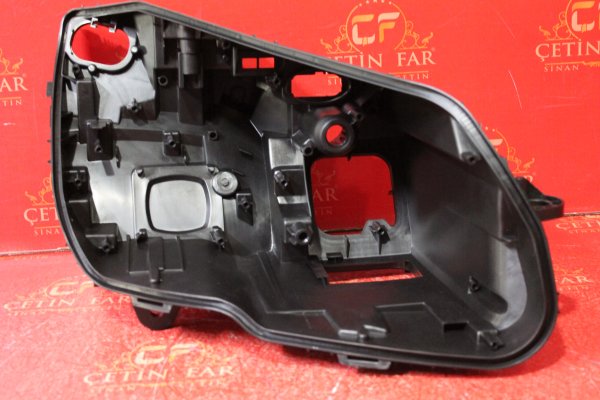 mercedes,c,w205,çi̇ft,mercek,sağ,far,kasasi,2014-2019,mercedes c w205 çi̇ft,mercek sağ far kasasi 2014-2019,mercedes c w205 çi̇ft mercek sağ far kasasi 2014-2019