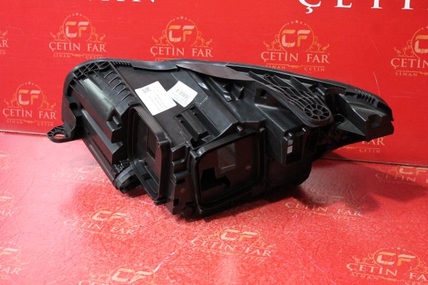 mercedes,cls,w218,sağ,far,kasasi,2011-2013,mercedes cls w218,sağ far kasasi 2011-2013,mercedes cls w218 sağ far kasasi 2011-2013