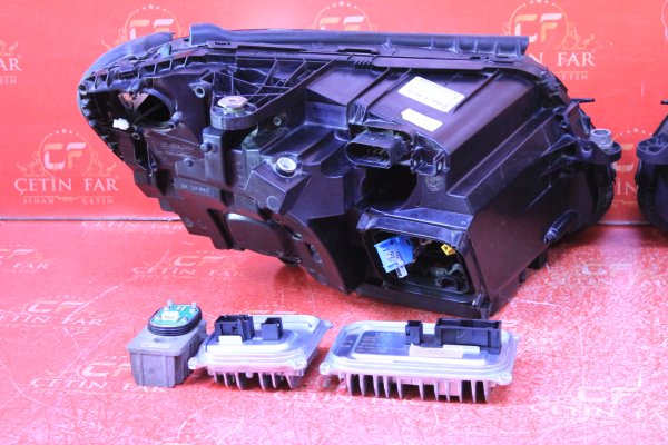 mercedes,w205,çi̇ft,mercek,dolu,sağ,sol,far,orijinal,çıkma,mercedes w205 çi̇ft mercek dolu,sağ sol far orijinal çıkma,mercedes w205 çi̇ft mercek dolu sağ sol far orijinal çıkma,a2059068701 a2059068302