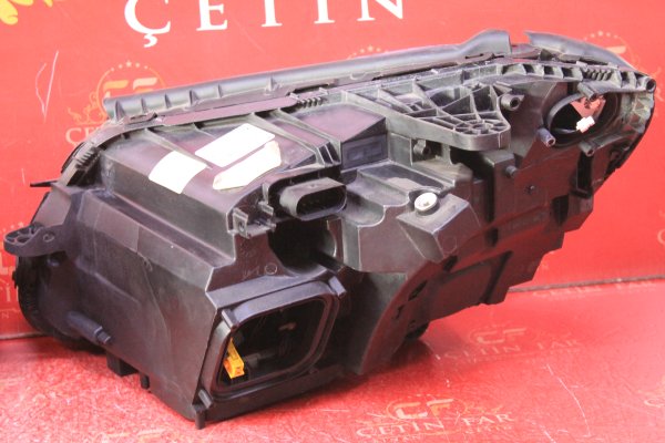 mercedes,w205,çi̇ft,mercek,sağ,sol,far,orijinal,çıkma,mercedes w205 çi̇ft mercek,sağ sol far orijinal çıkma,mercedes w205 çi̇ft mercek sağ sol far orijinal çıkma,a2059068701 a2059068302