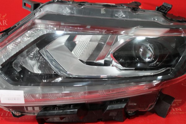 nissan,x-trail,ledli,sol,far,nissan x-trail,ledli sol far,nissan x-trail ledli sol far