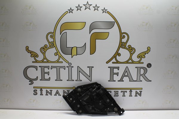 Porsche panamera sağ far alt tablasi orj çıkma 97063107402