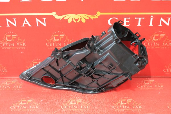 porsche,panamera,sağ,far,kasasi,porsche panamera,sağ far kasasi,porsche panamera sağ far kasasi
