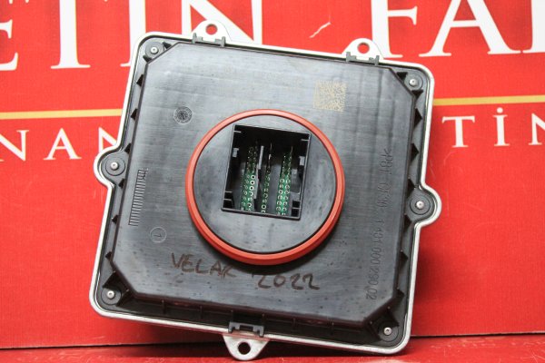 range,rover,velar,far,beyni̇,j8a2-13e005-bd,2022,range rover velar,far beyni̇ j8a2-13e005-bd 2022,range rover velar far beyni̇ j8a2-13e005-bd 2022,j8a2-13e005-bd