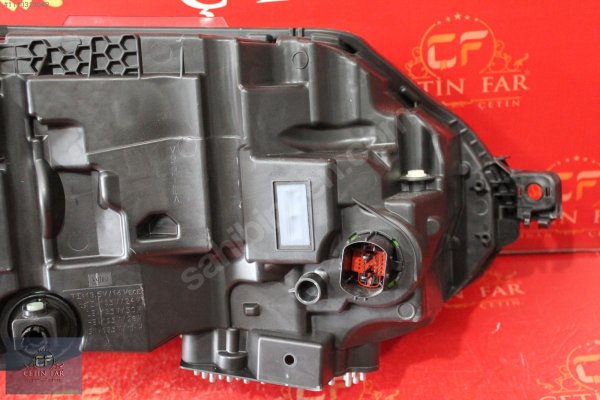 range rover velar full led sol far hatasiz j8a2-13w030-af,j8a2-13w030-af