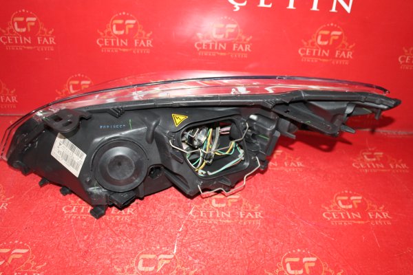 renault,megane,3,xenon,sağ,far,si̇yah,hatasiz,renault megane 3 xenon,sağ far si̇yah hatasiz,renault megane 3 xenon sağ far si̇yah hatasiz,260106239r