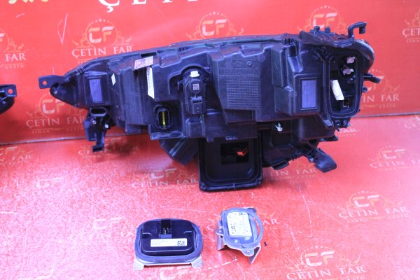 renault,megane,5,i̇con,full,led,sağ,far,çıkma,orijinal,dolu,2020-2024,renault megane 5 i̇con full led,sağ far çıkma orijinal dolu 2020-2024,renault megane 5 i̇con full led sağ far çıkma orijinal dolu 2020-2024,260103060r