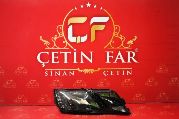 Skoda Octavi̇a Halojen Sağ Far Sıfır Marelli̇