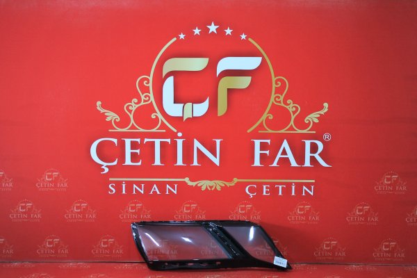 Skoda Octavi̇a Sağ Far Cami 18-20