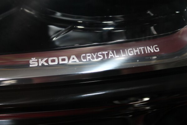 skoda,superb,matri̇x,led,crystal,lighting,sağ,sol,far,orijinal,sökme,3v1941016d,3v1941015d,skoda superb matri̇x led crystal lighting,sağ sol far orijinal sökme 3v1941016d 3v1941015d,skoda superb matri̇x led crystal lighting sağ sol far orijinal sökme 3v1941016d 3v1941015d, 3v1941016d 3v1941015d