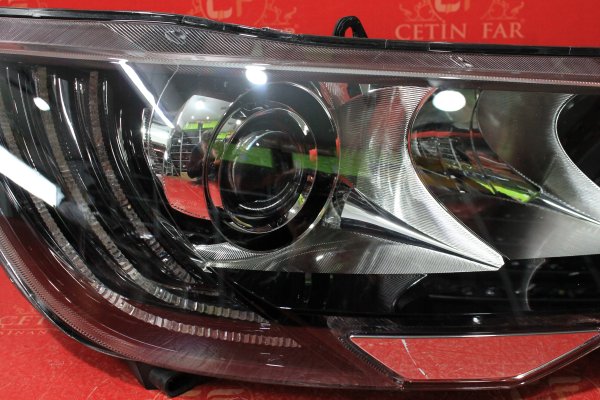 skoda,superb,xenon,sağ,far,sifir,orijinal,skoda superb xenon,sağ far sifir orijinal,skoda superb xenon sağ far sifir orijinal,3t1941016h