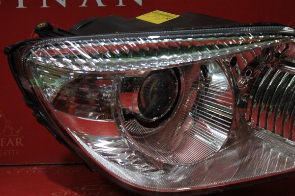 skoda,yeti̇,xenon,sağ,far,sifir,marelli̇,2010-2014,skoda yeti̇ xenon sağ,far sifir marelli̇ 2010-2014,skoda yeti̇ xenon sağ far sifir marelli̇ 2010-2014,5l1941018c