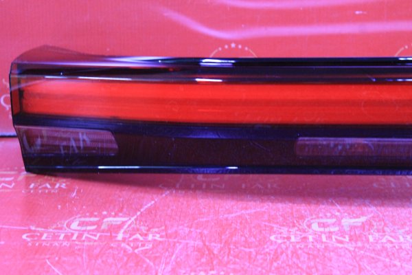 toyota,c-hr,orta,stop,bagaj,stop,sifir,orijinal,81580-f4221,toyota c-hr orta stop,bagaj stop sifir orijinal 81580-f4221,toyota c-hr orta stop bagaj stop sifir orijinal 81580-f4221,81580-f4221