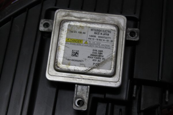 volvo,v40,xenon,sol,far,dolu,volvo v40 xenon,sol far dolu,volvo v40 xenon sol far dolu,31420007