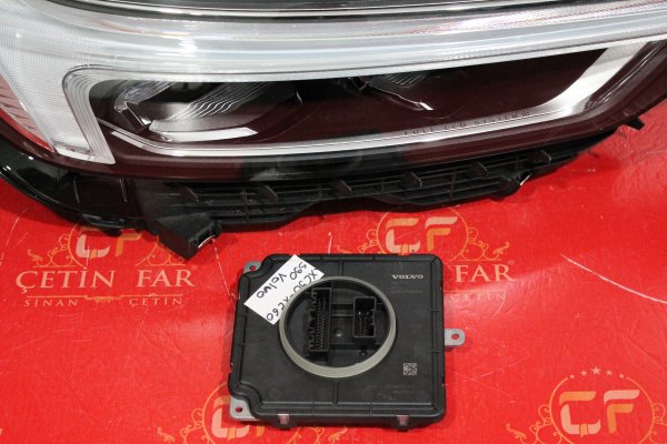 volvo,xc60,ful,led,sağ,far,dolu,volvo xc60 ful,led sağ far dolu,volvo xc60 ful led sağ far dolu,31420420