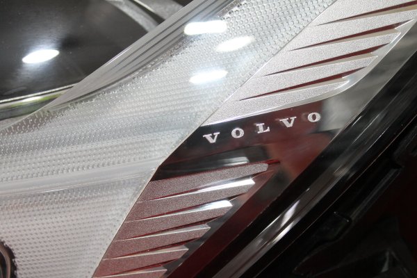 volvo,xc60,full,led,sol,far,sökme,orijinal,volvo xc60 full led,sol far sökme orijinal,volvo xc60 full led sol far sökme orijinal,32133544