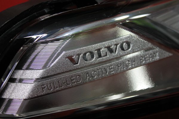 volvo,xc90,adapti̇f,led,sağ,far,4,beyi̇nli̇,volvo xc90 adapti̇f led,sağ far 4 beyi̇nli̇,volvo xc90 adapti̇f led sağ far 4 beyi̇nli̇,31656990