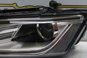 audi̇,q5,xenon,sol,far,orijinal,çıkma,8r0941031,2013-2016,audi̇ q5 xenon sol,far orijinal çıkma 8r0941031 2013-2016,audi̇ q5 xenon sol far orijinal çıkma 8r0941031 2013-2016,8r0941031